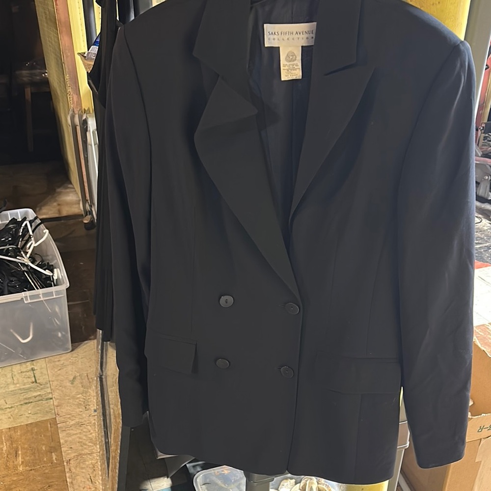 Vintage Saks Fifth Avenue Classic Navy Blazer 8